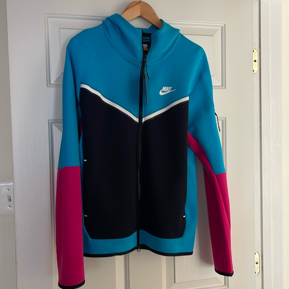 Nike Tech Fleece full zip hoodie NWT
